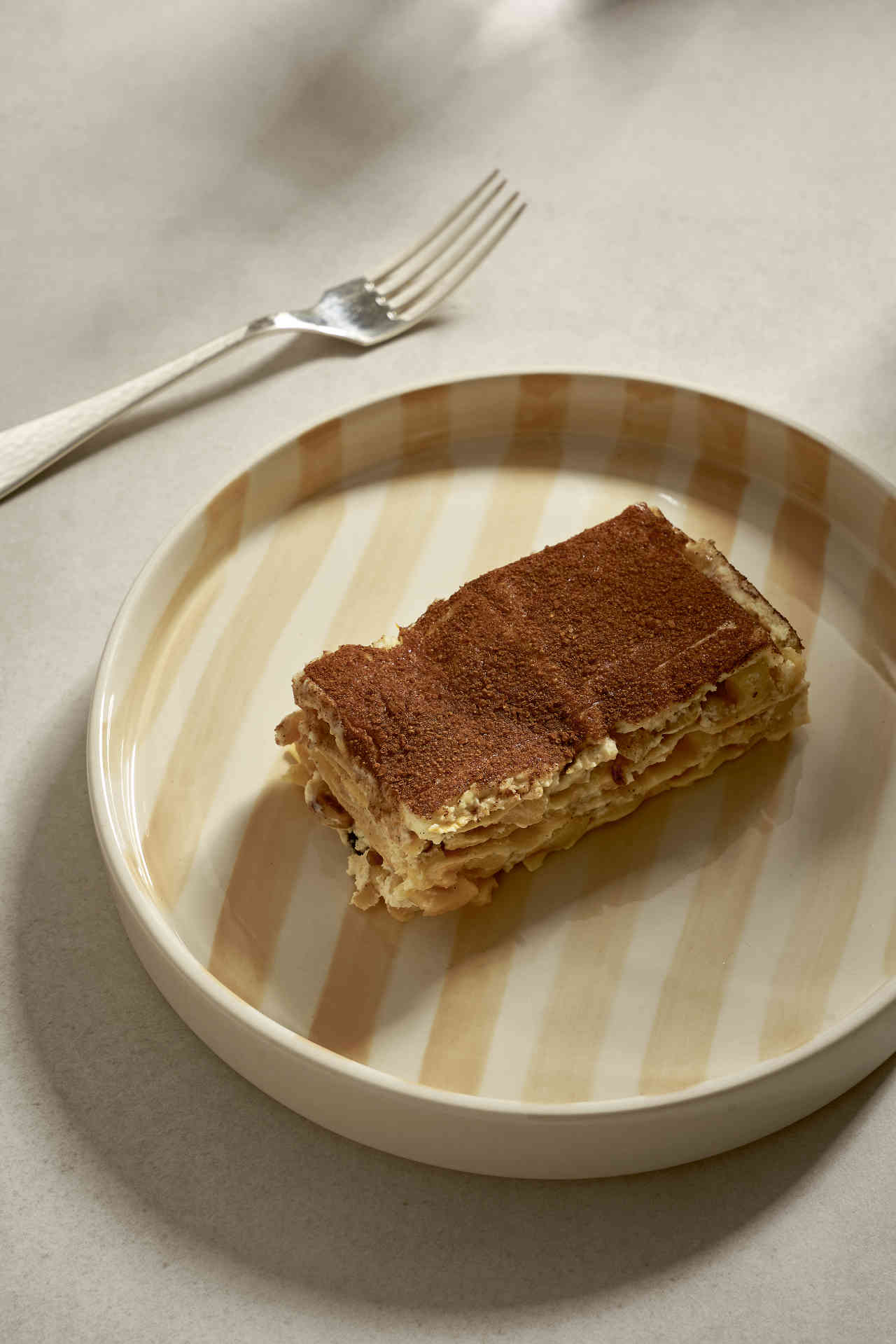 Apple strudel lasagna by Tina Marcelli © Ingolf Hatz