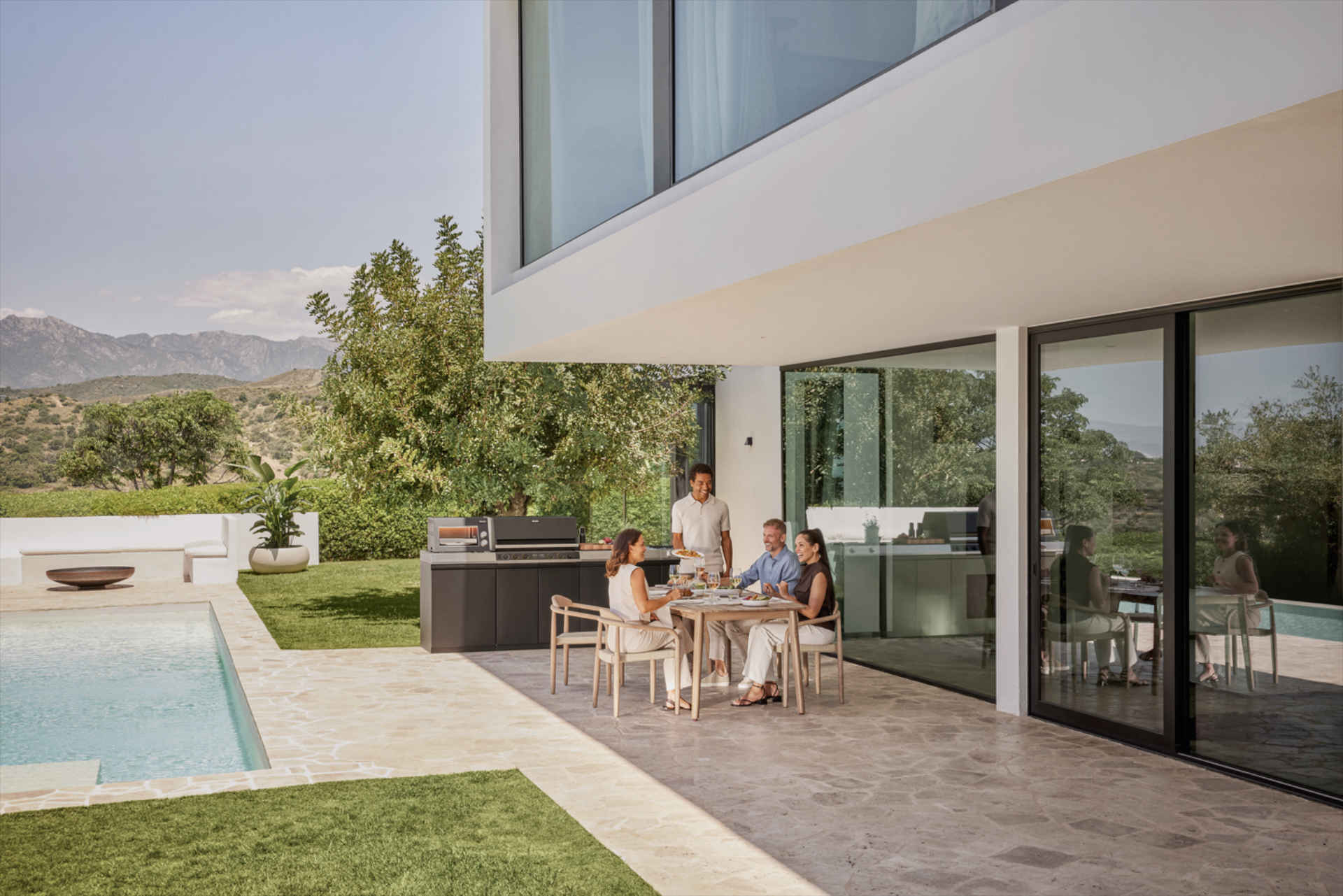 Outdoor cooking © Miele