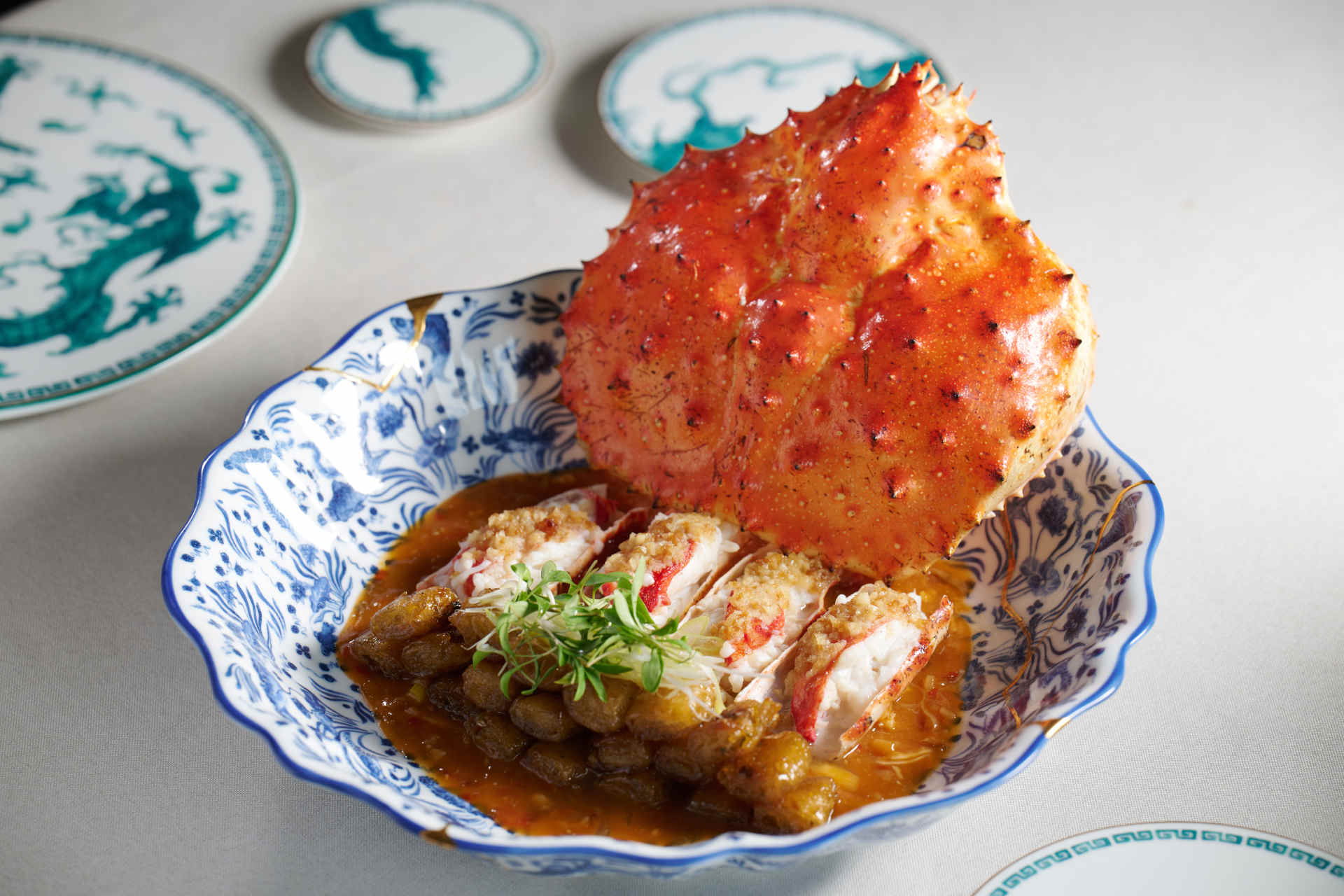 Duftende Chili-Alaska-Königskrabbe mit knusprigem Cheung Fun © The World’s 50 Best Restaurants