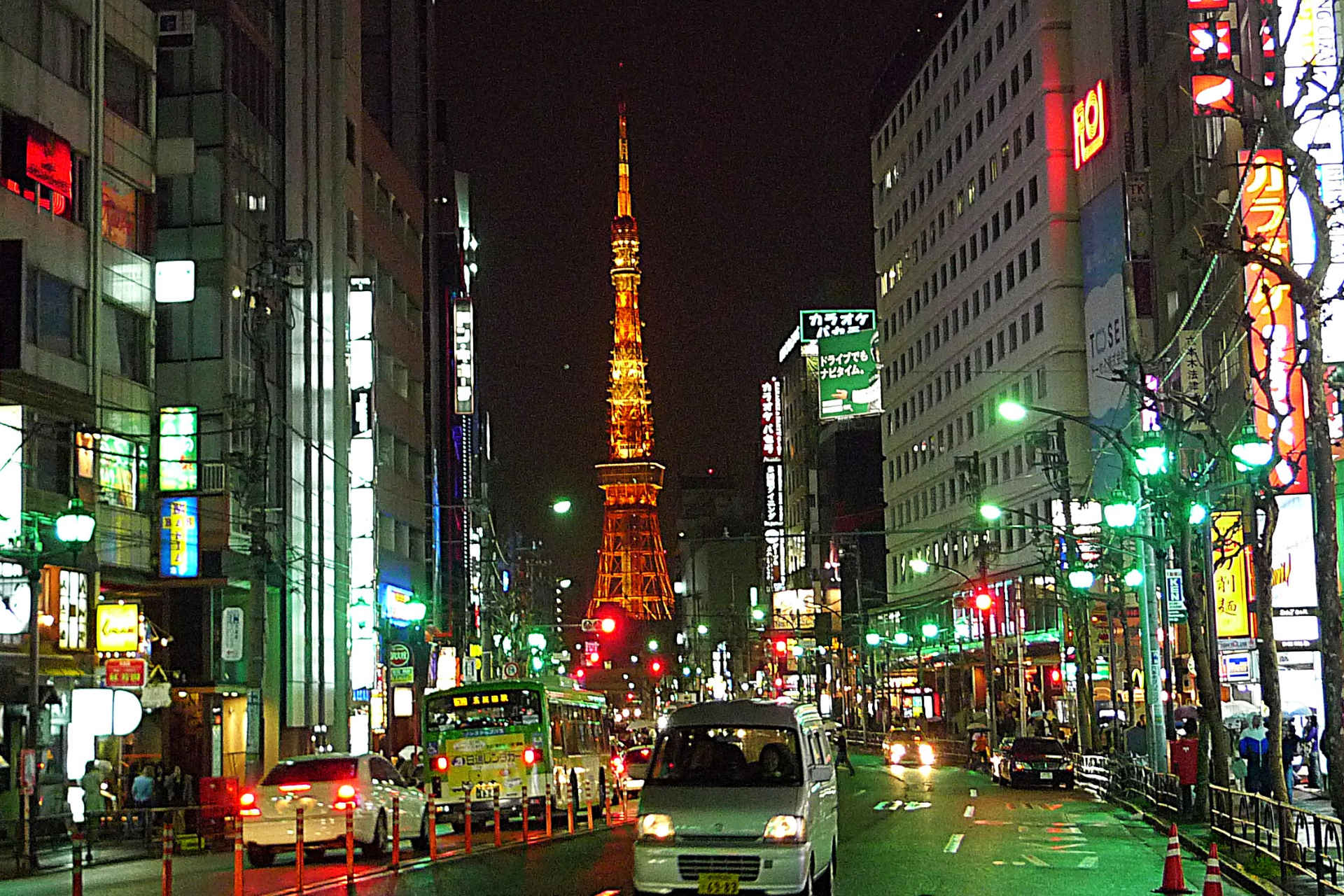 Tokio in der Nacht