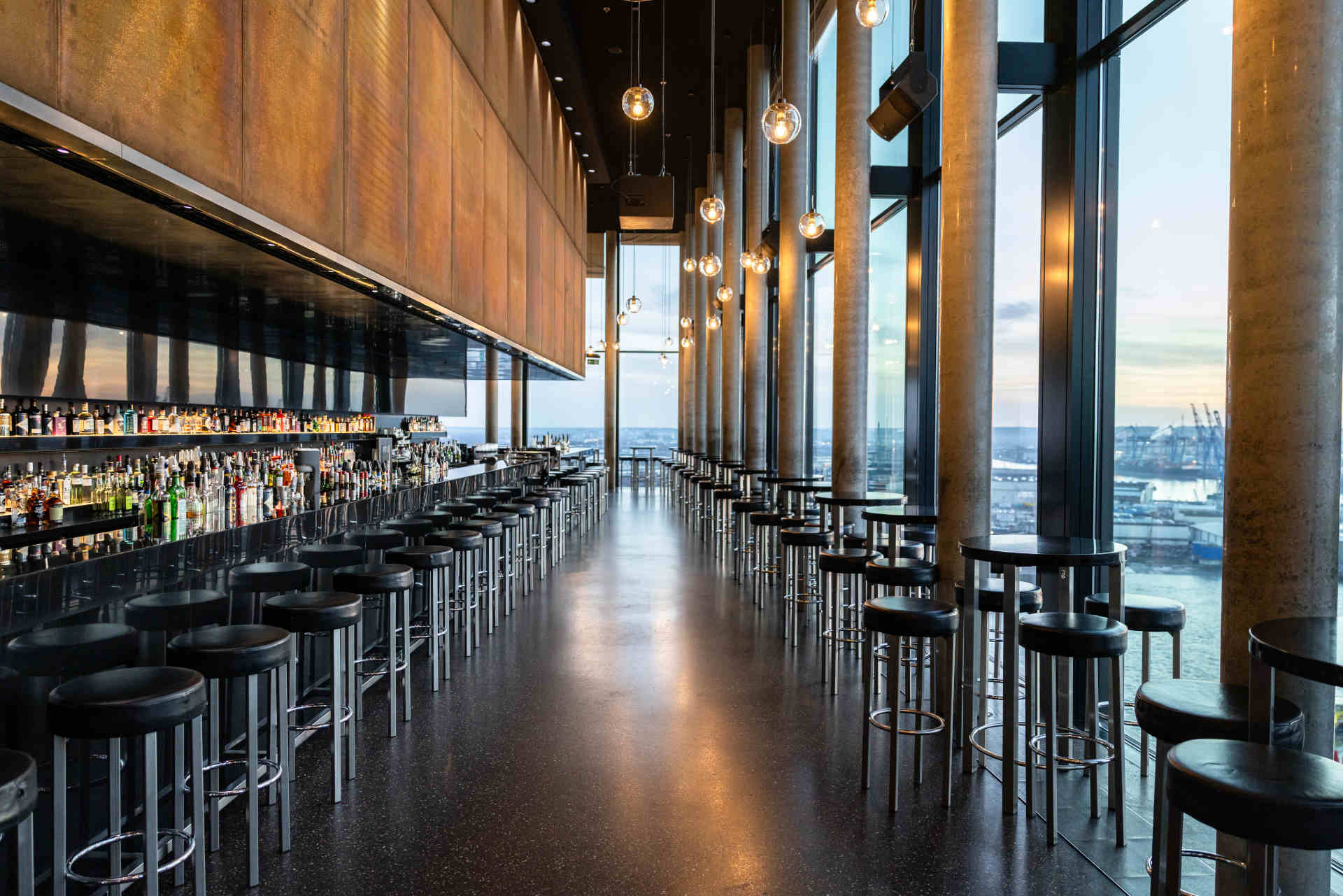 Skyline Bar 20up and restaurants