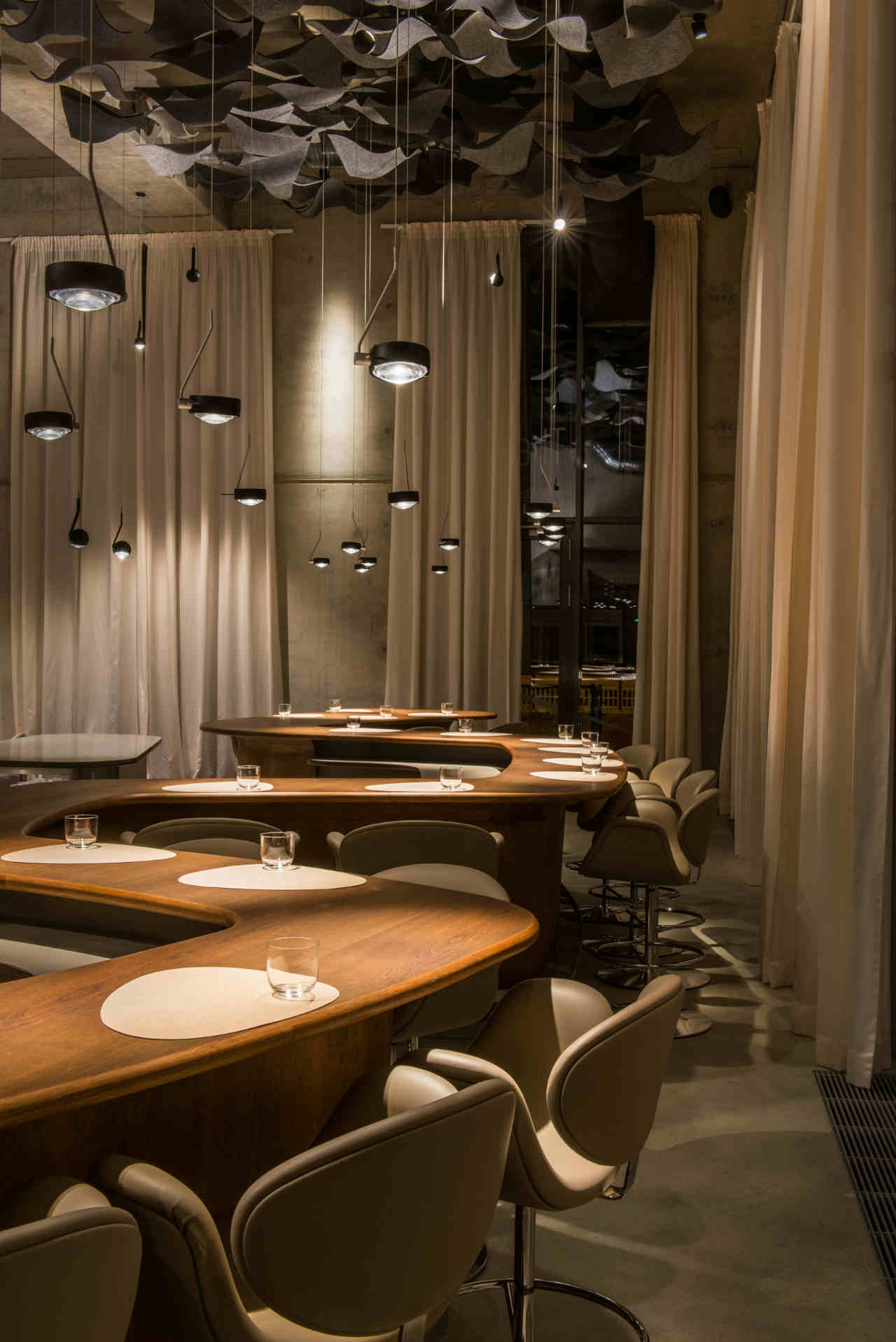 Interior The Table Kevin Fehling