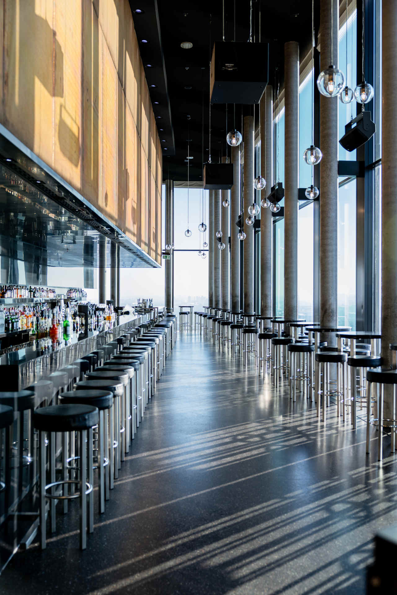 Skyline Bar 20up und Restaurants